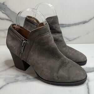Lucky Brand Women's Gray Leather Almond Toe Block Heel Natlee Ankle Boot Sz 8